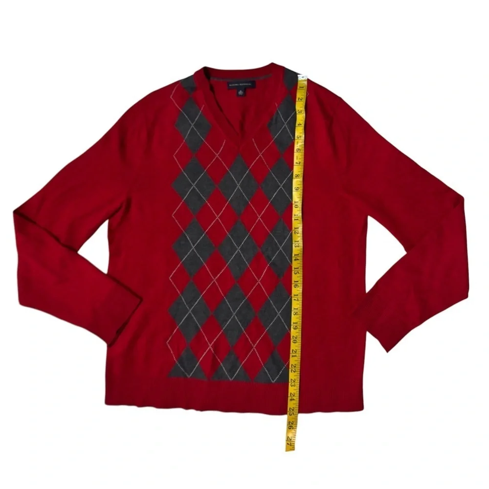 BANANA REPUBLIC Men’s Red and Gray Argyle V-Neck Sweater